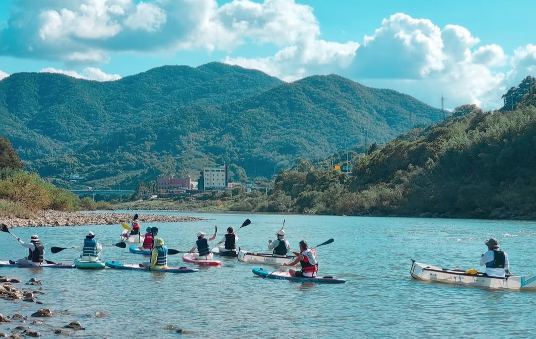 해외 풍경 같은 섬진강에서 카누 플로깅~🍂 2025 섬진강국제실험예술제 (SIEAF)🎶 “섬진강별곡”이 10월 23일~27일 곡성 일대에서 펼쳐집니다!✨ 섬진강과 대황강 (1)